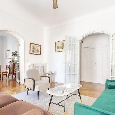 Apartamento Paseo Del Prado II En Madri Exterior foto