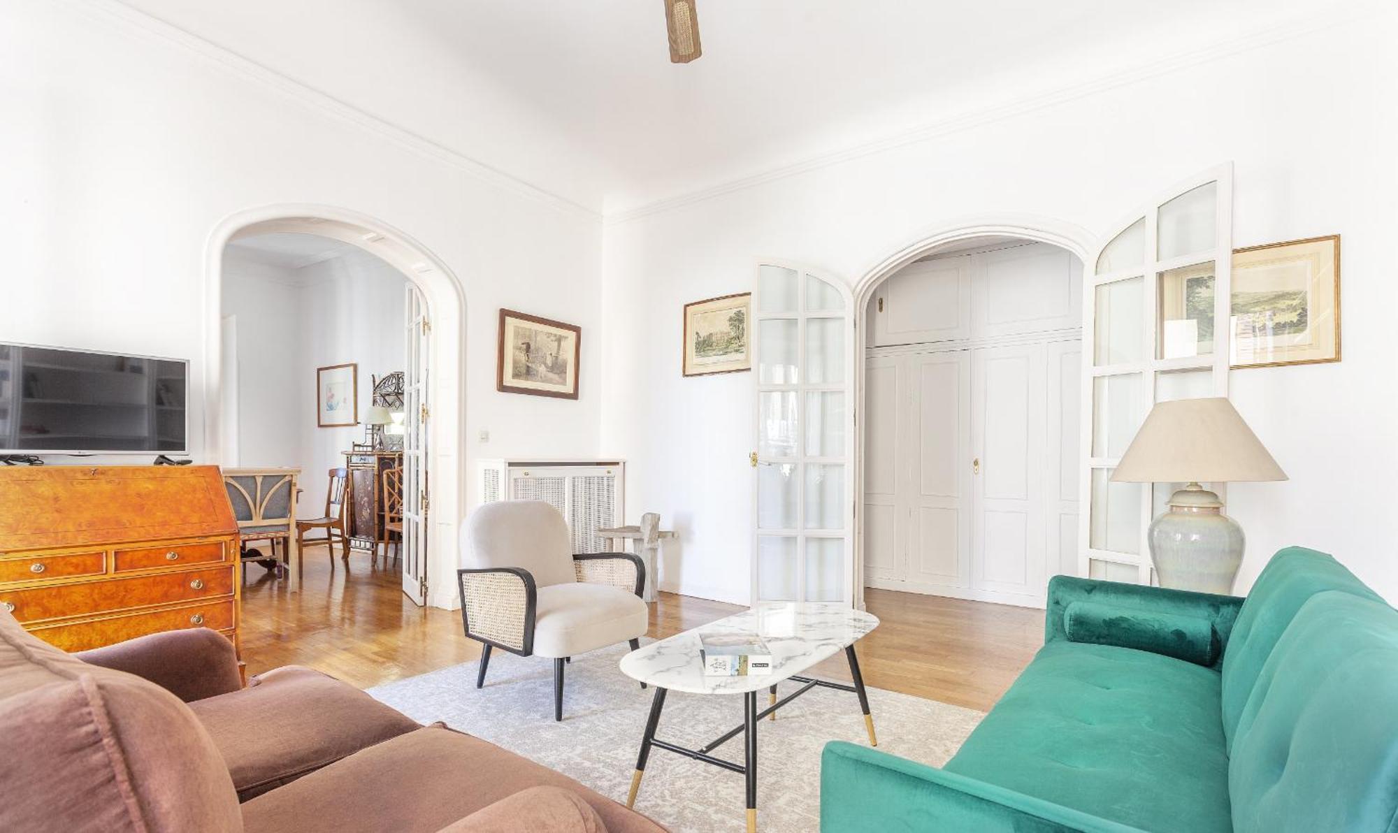 Apartamento Paseo Del Prado II En Madri Exterior foto