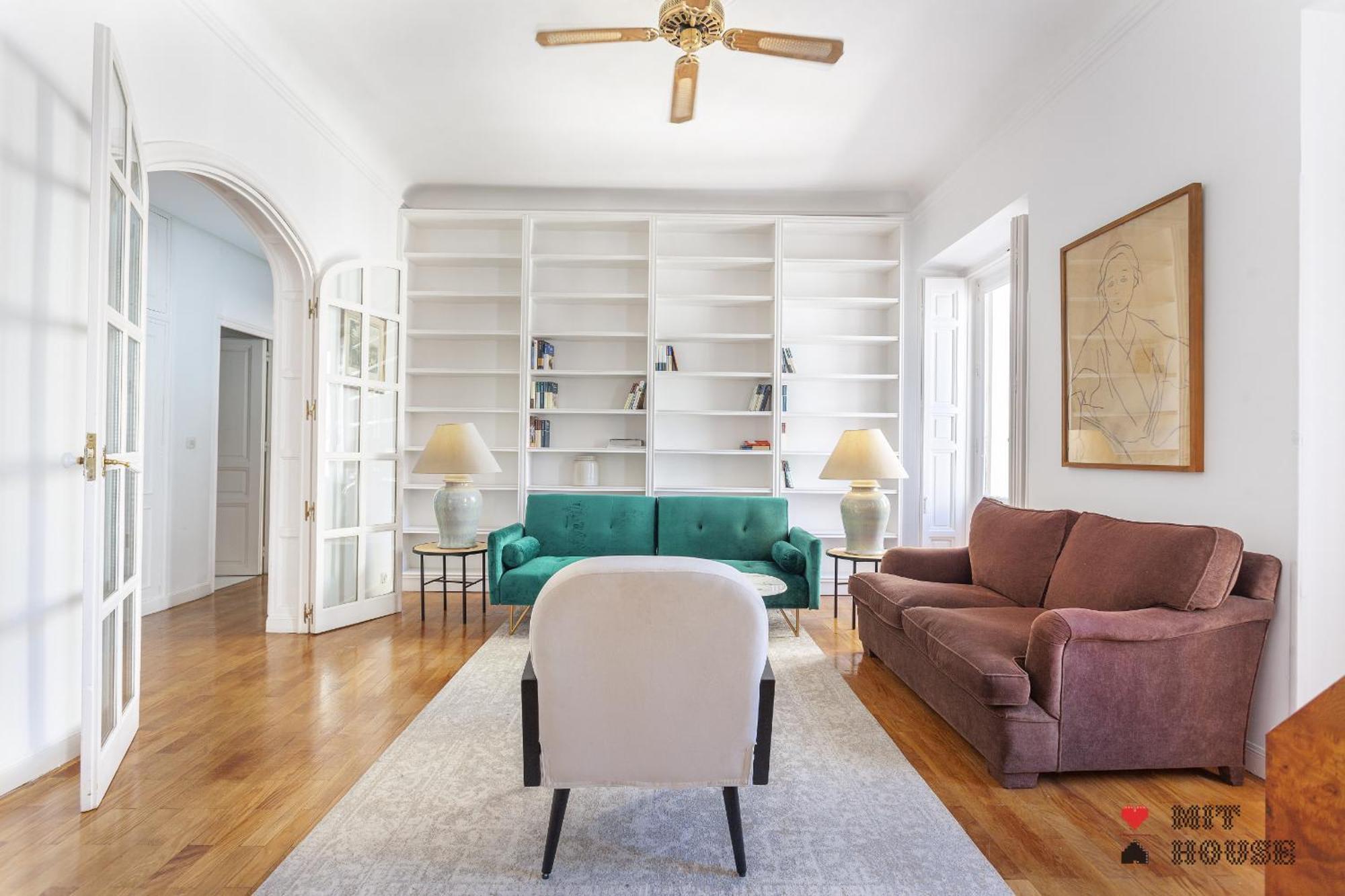 Apartamento Paseo Del Prado II En Madri Exterior foto